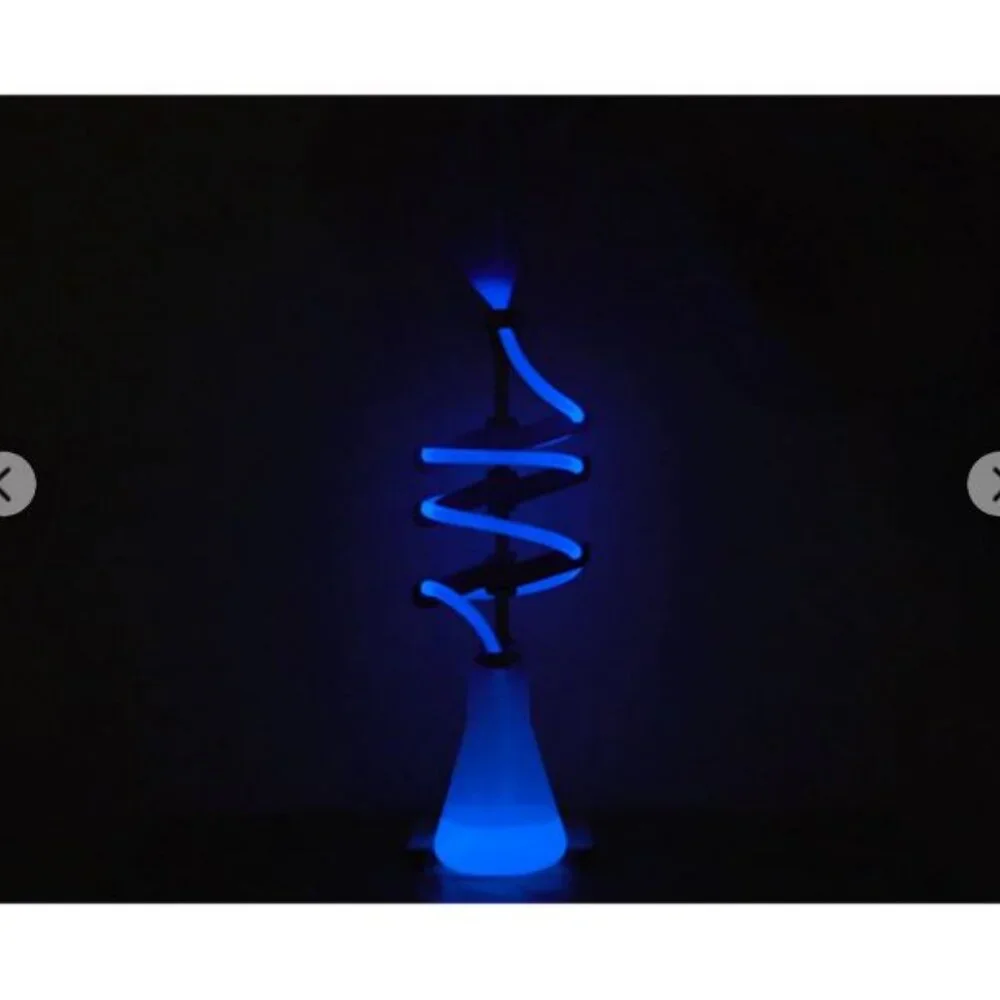 NEW Glow Lab KiwiCo. Kiwi Co. Crate Science Experiment Craft Kit UV Light Topics